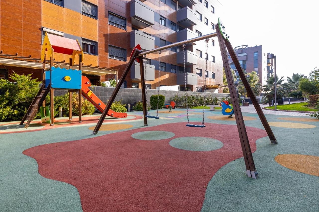APARTAMENTO CRIS I ,Piscina-Gym&Parking, parque de las ciencias Granada Exterior foto